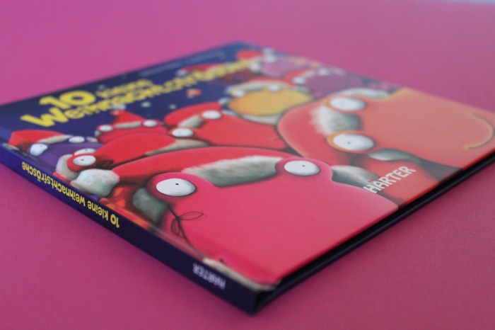 10 kleine Weihnachtsfrösche