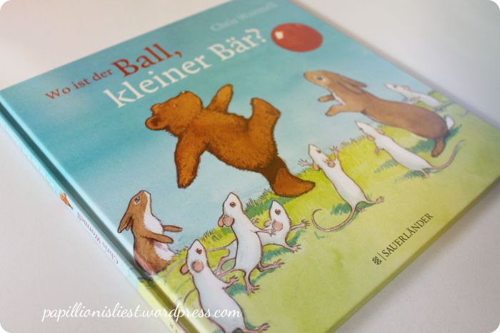 Wo ist der Ball, kleiner Bär?